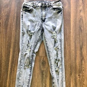 RUE 21 gray ripped skinny Ankle Jeggings